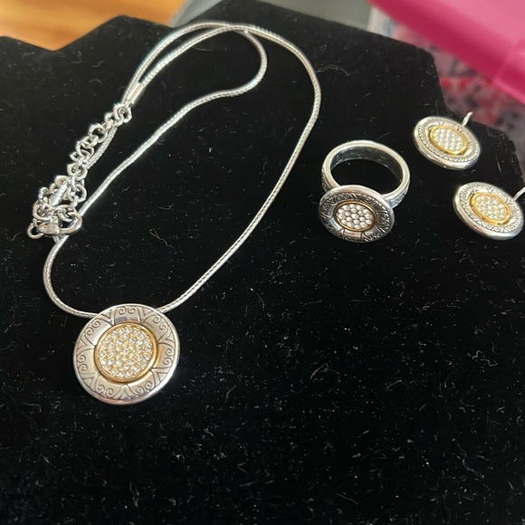 Brighton sun kiss set. - Picture 3 of 8